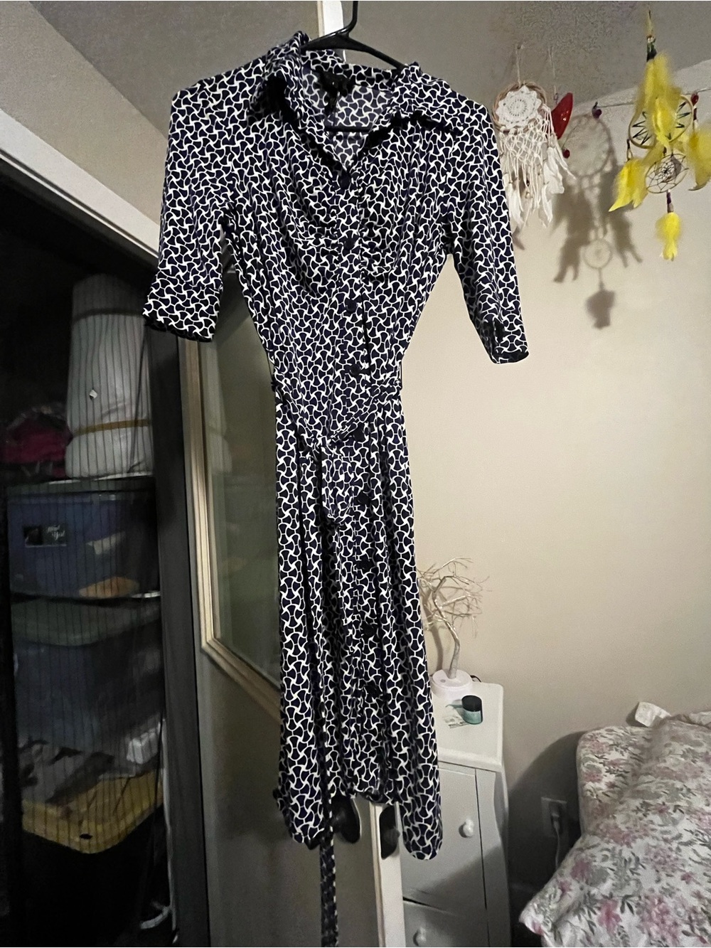 Laundry By Shelli Segal Navy and White Printed Midi Wrap Dress